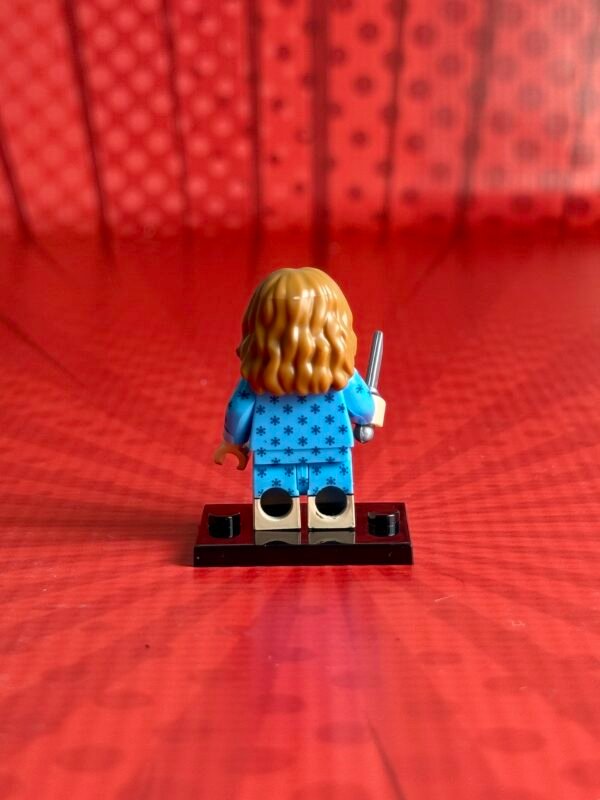 Movie Minifigure Horror Exorcist | Regan MacNeil - Image 2