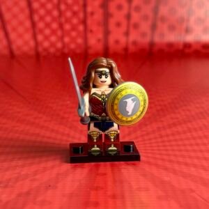 Superhero Minifigure | Wonder Woman