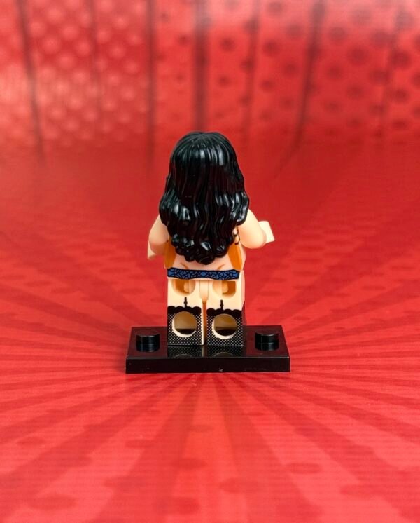 Celeb Minifigure | Stripper - Image 2