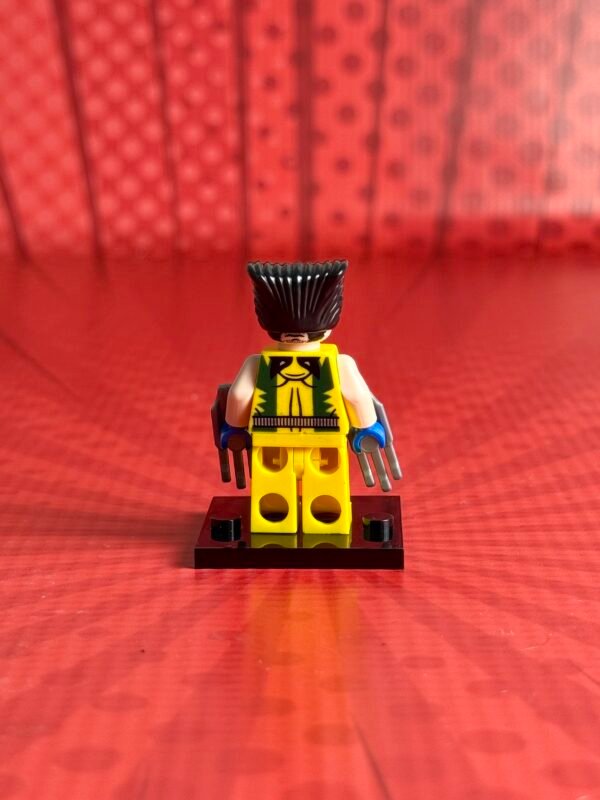 Superhero Minifigure X-Men | Wolverine - Image 2