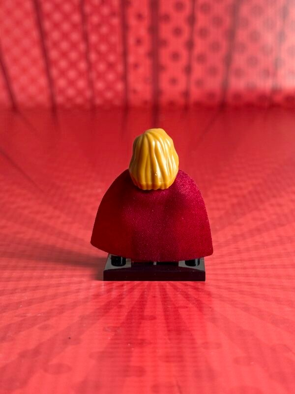 Superhero Minifigure | Supergirl - Image 2